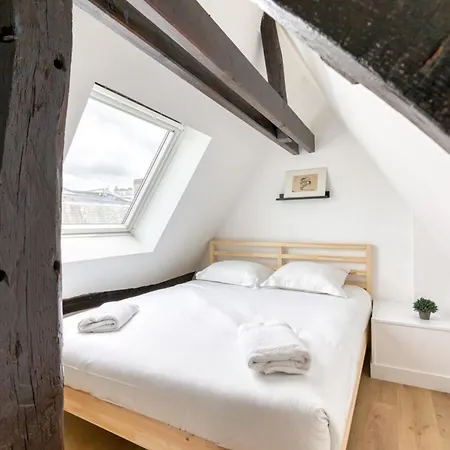 Jeanne A Duplex Vieux Marche A Apartamento *