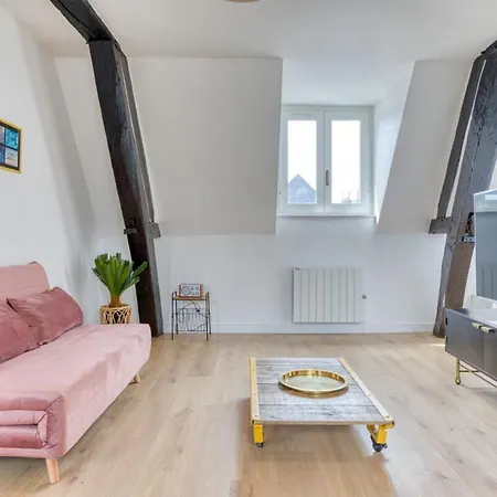 Apartamento Jeanne A Duplex Vieux Marche A *